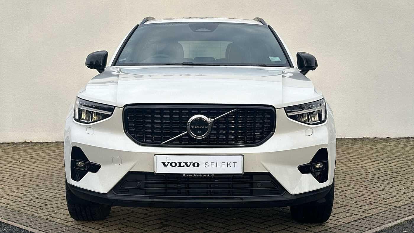 Used Volvo XC40 2023 for sale - 77363723: Photo 11