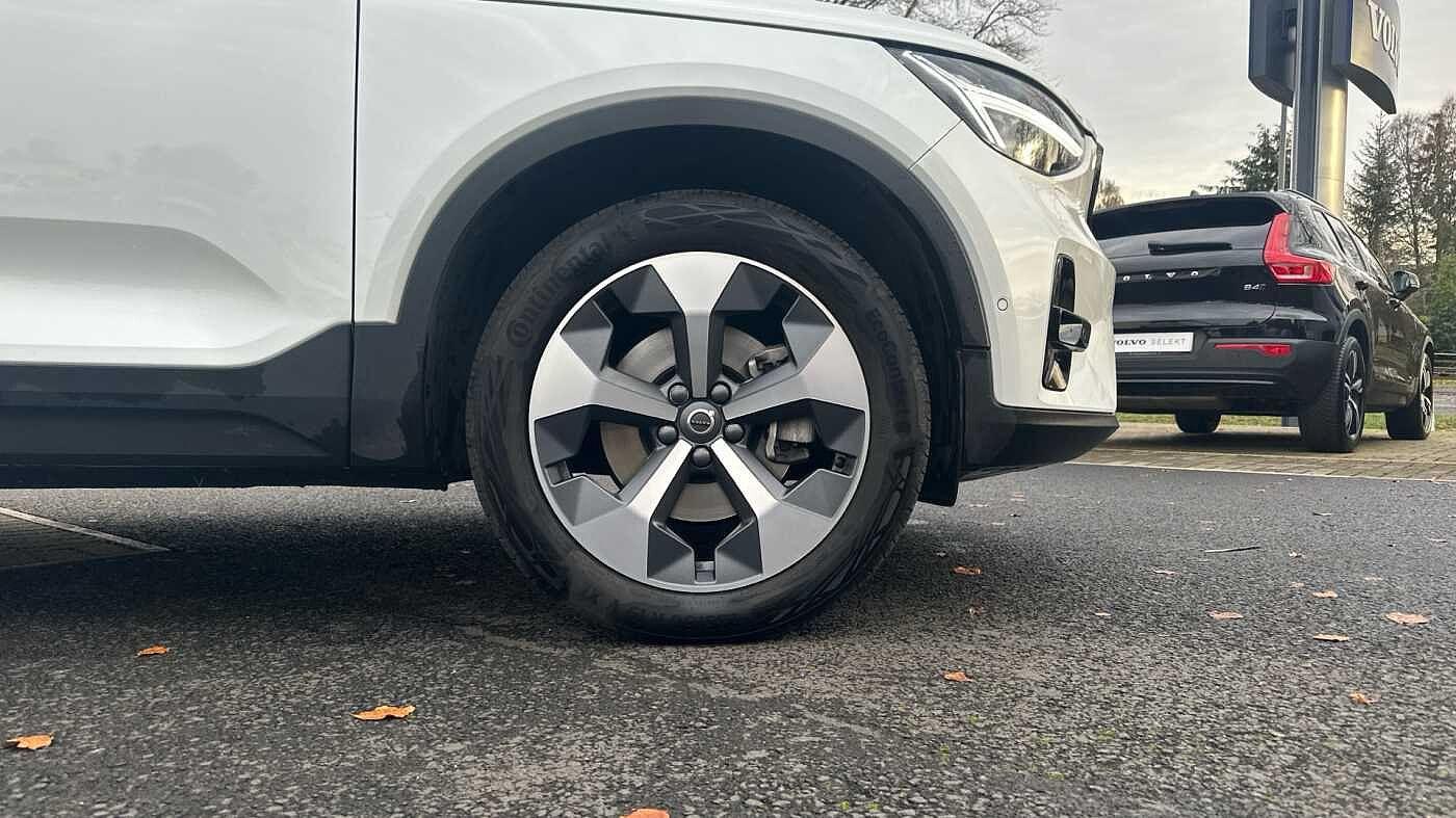 Used Volvo XC40 2023 for sale - 77363723: Photo 15