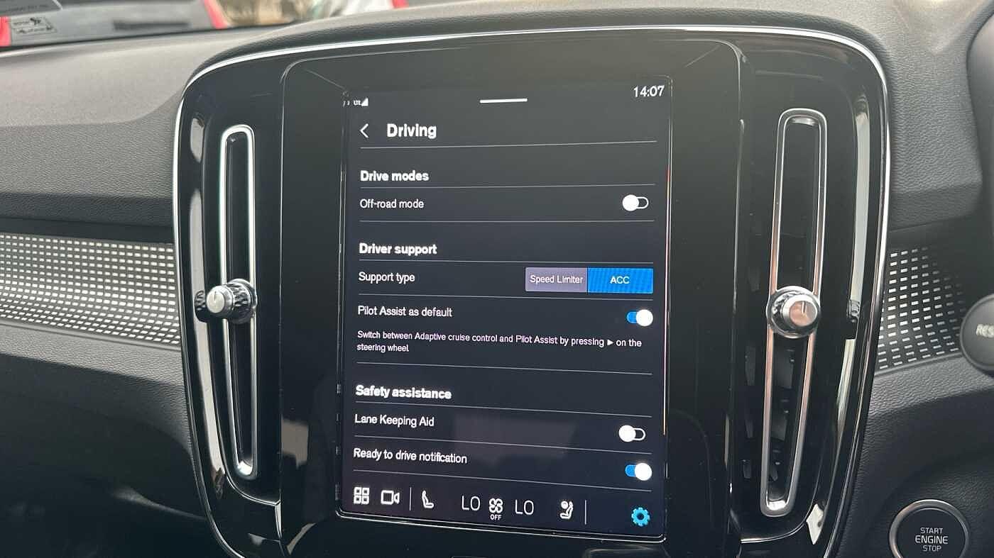 Used Volvo XC40 2023 for sale - 77363723: Photo 20