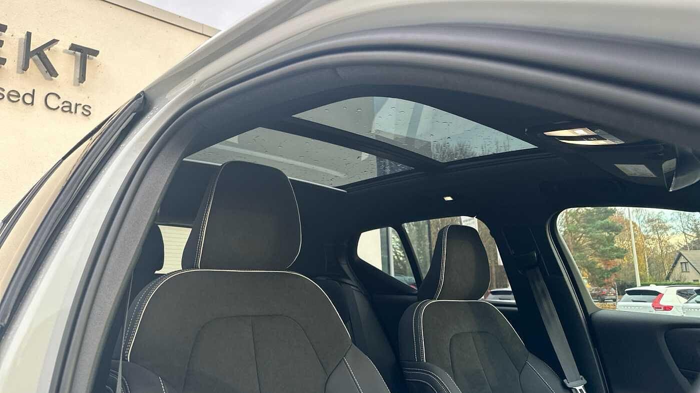 Used Volvo XC40 2023 for sale - 77363723: Photo 28