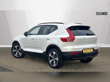 Used Volvo XC40 2023 for sale - 77363723: Photo