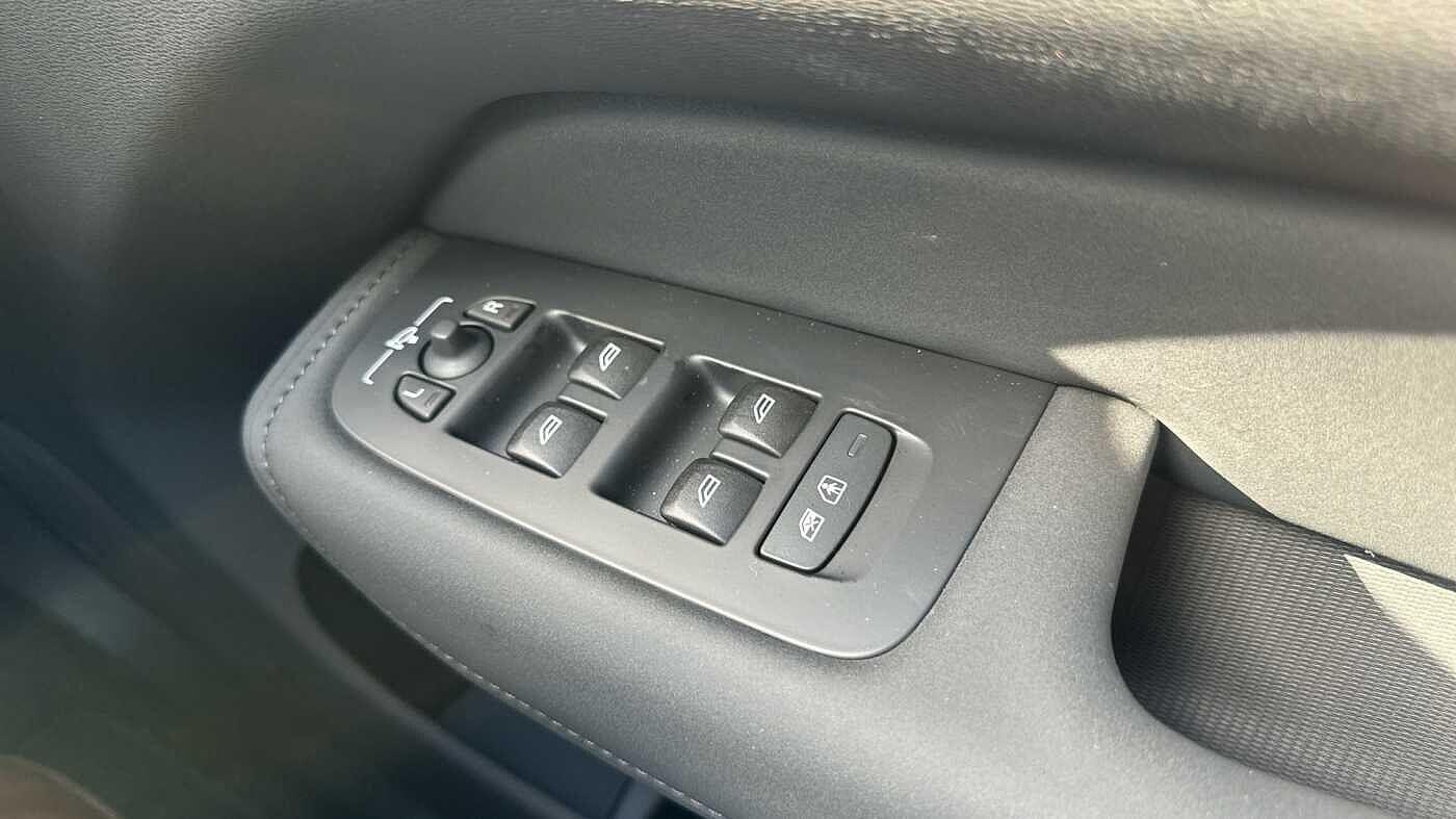 Used Volvo XC60 for sale - 77853125: Photo 24