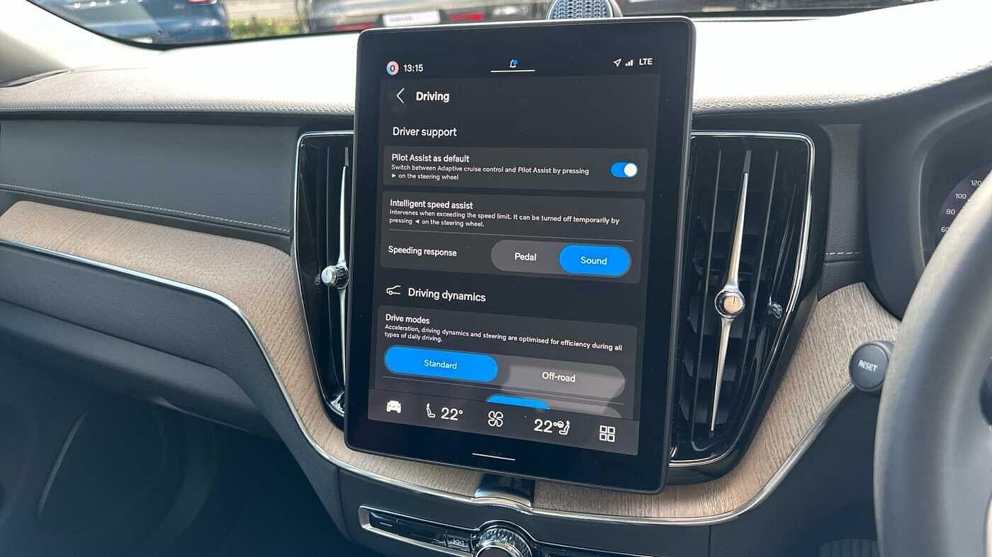 Used Volvo XC60 for sale - 77853125: Photo 32