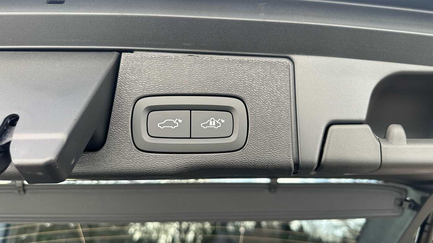 Used Volvo XC60 for sale - 77853125: Photo 50