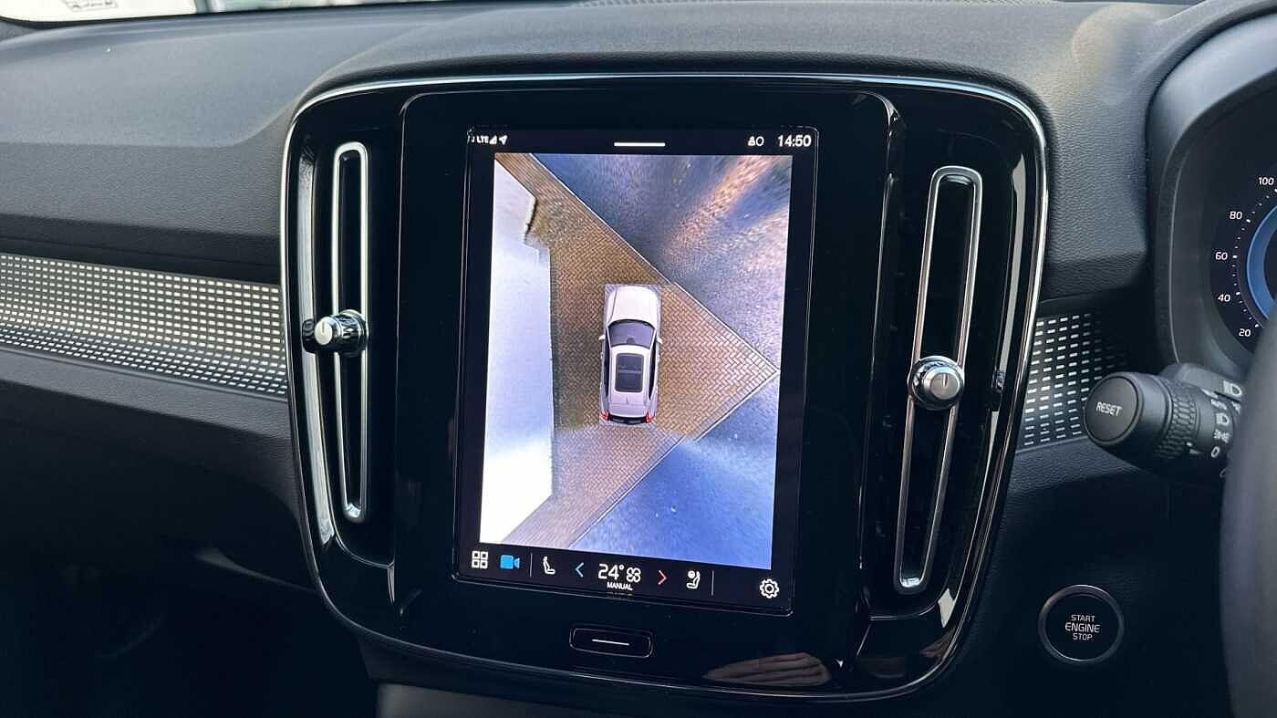 Used Volvo XC40 2023 for sale - 77363747: Photo 18