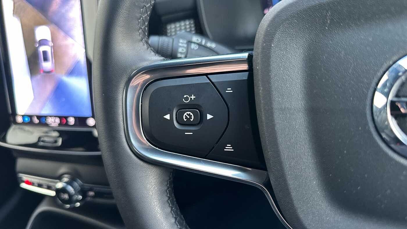 Used Volvo XC40 2023 for sale - 77363747: Photo 20