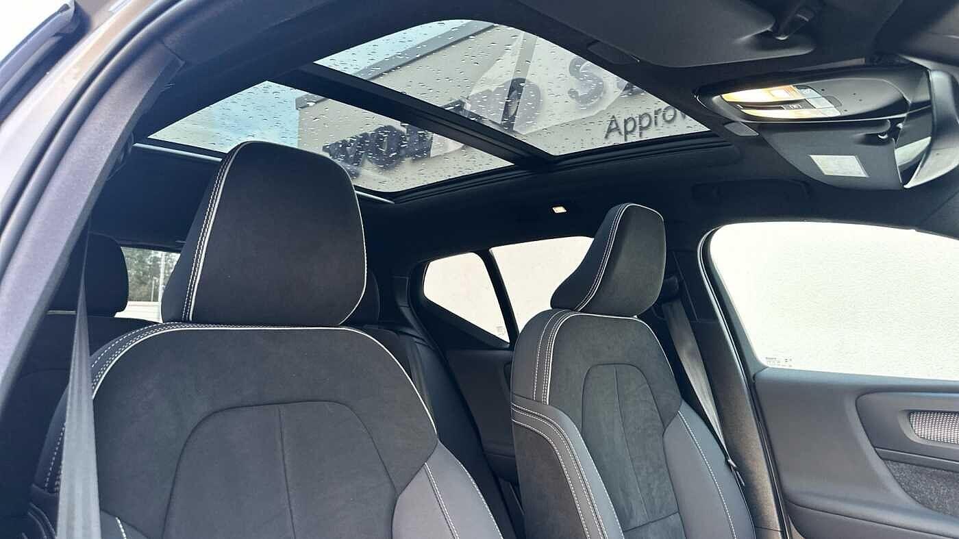 Used Volvo XC40 2023 for sale - 77363747: Photo 27