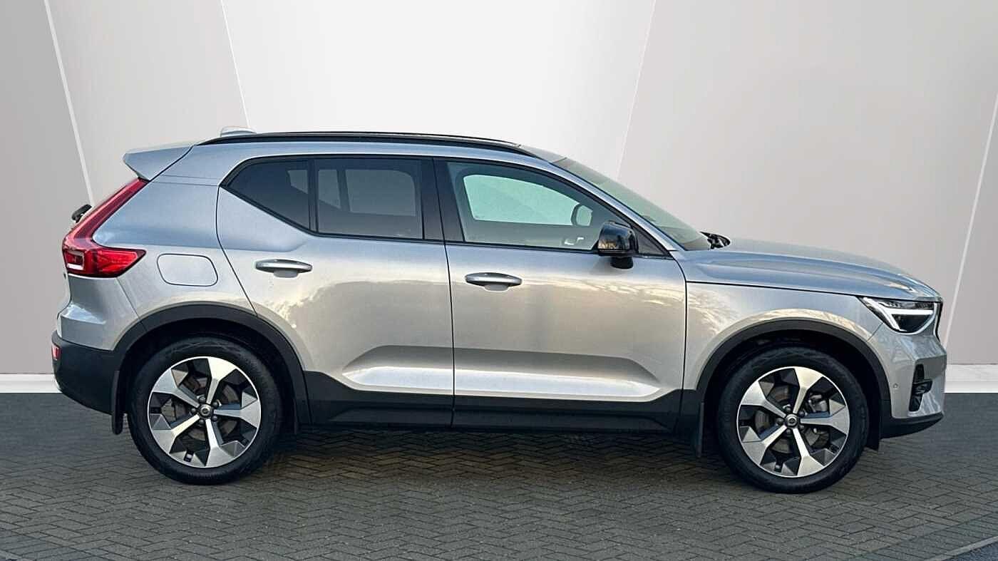 Used Volvo XC40 2023 for sale - 77363747: Photo 3