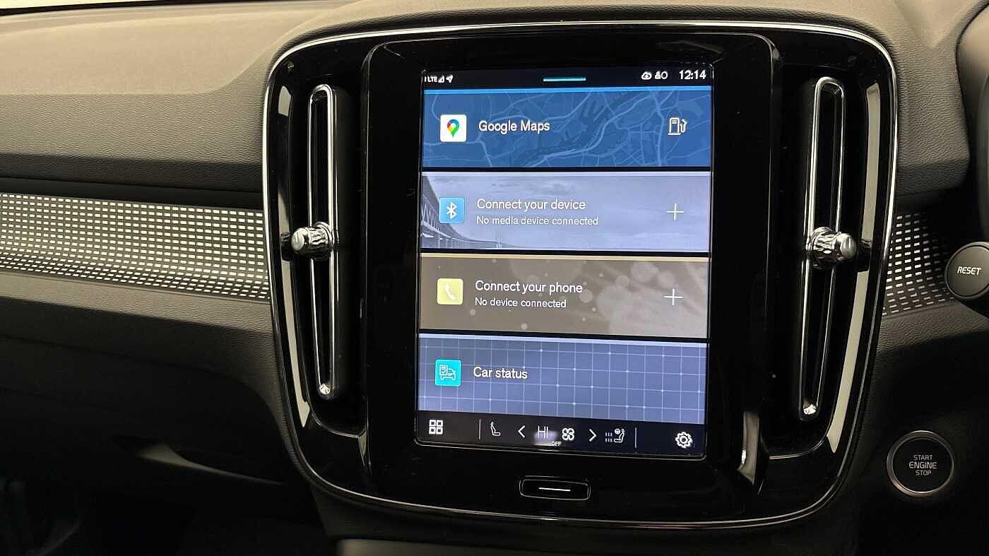 Used Volvo XC40 2025 for sale - 77957042: Photo 11