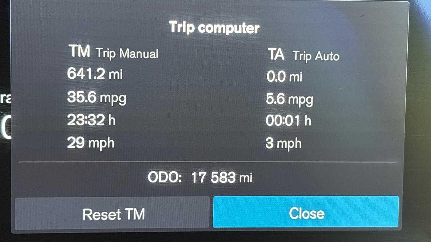 Used Volvo XC40 2025 for sale - 77957042: Photo 12