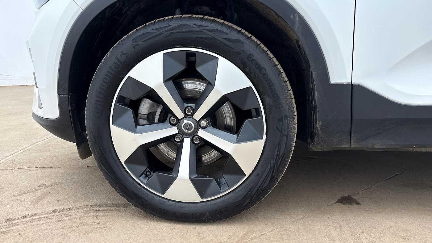 Used Volvo XC40 2025 for sale - 77957042: Photo 19