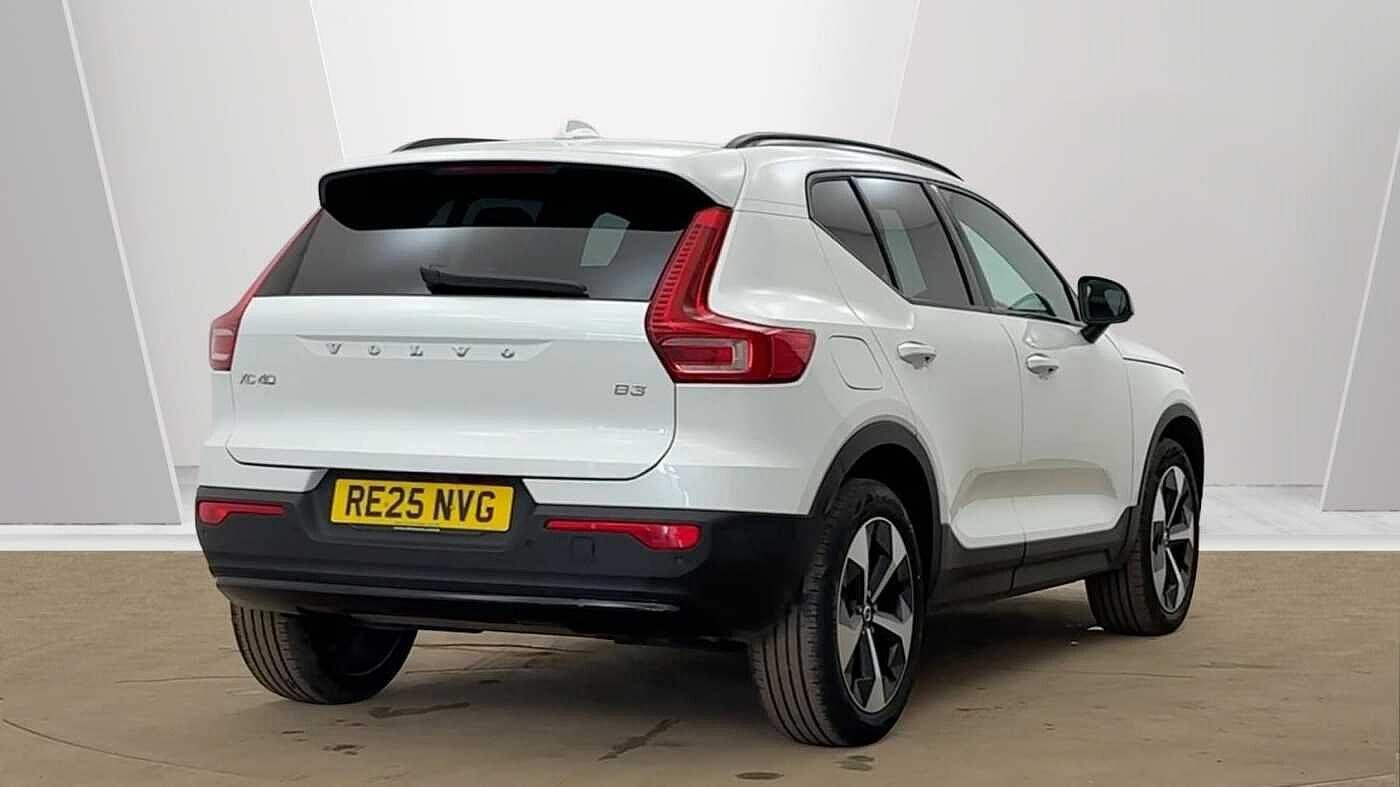 Used Volvo XC40 2025 for sale - 77957042: Photo 3
