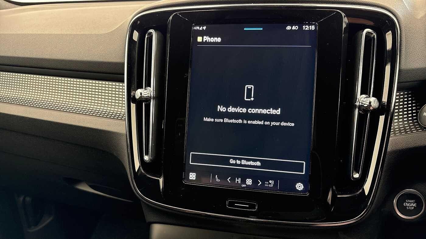 Used Volvo XC40 2025 for sale - 77957042: Photo 37