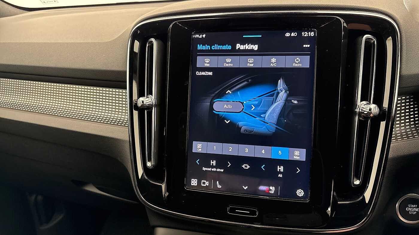 Used Volvo XC40 2025 for sale - 77957042: Photo 38