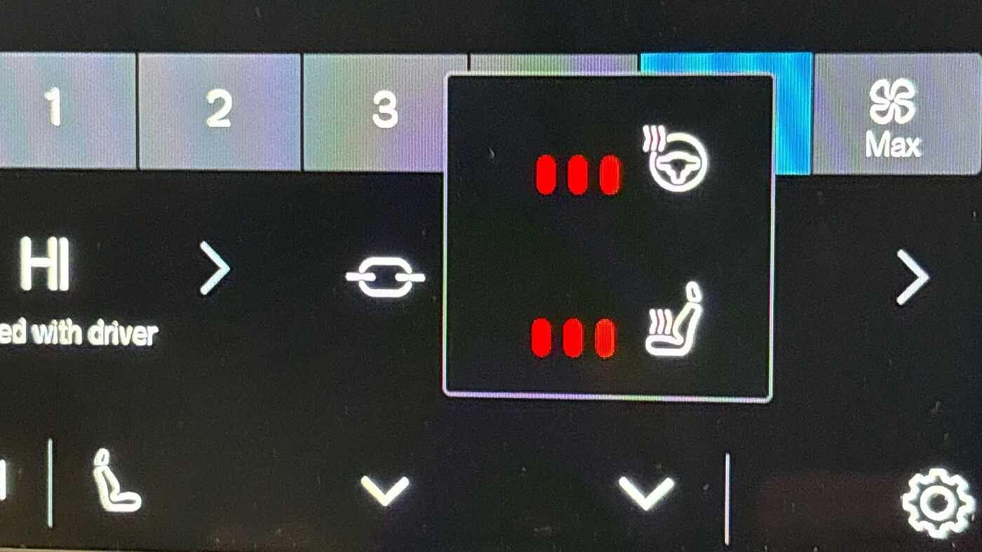 Used Volvo XC40 2025 for sale - 77957042: Photo 40