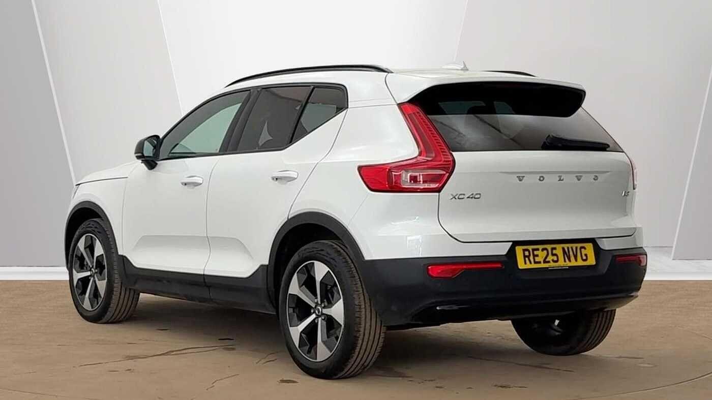 Used Volvo XC40 2025 for sale - 77957042: Photo 5