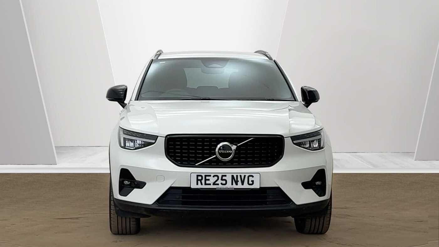 Used Volvo XC40 2025 for sale - 77957042: Photo 8