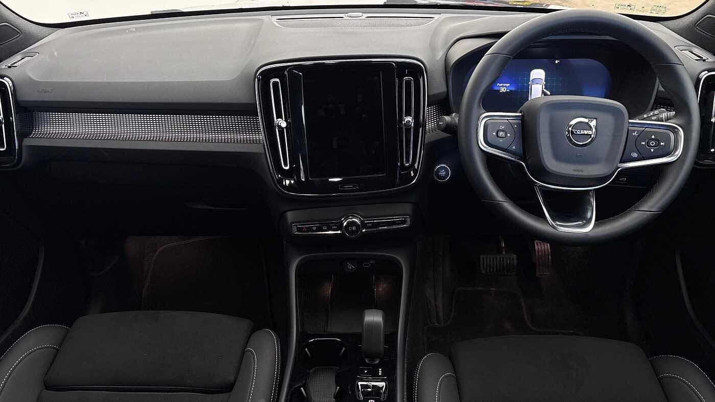 Used Volvo XC40 2025 for sale - 77363756: Photo 10