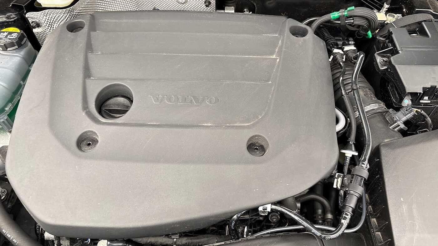 Used Volvo XC40 2025 for sale - 77363756: Photo 15