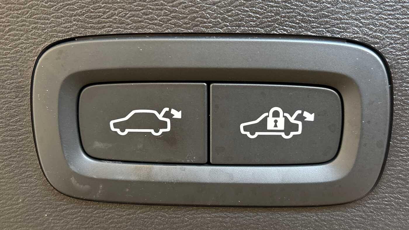 Used Volvo XC40 2025 for sale - 77363756: Photo 18