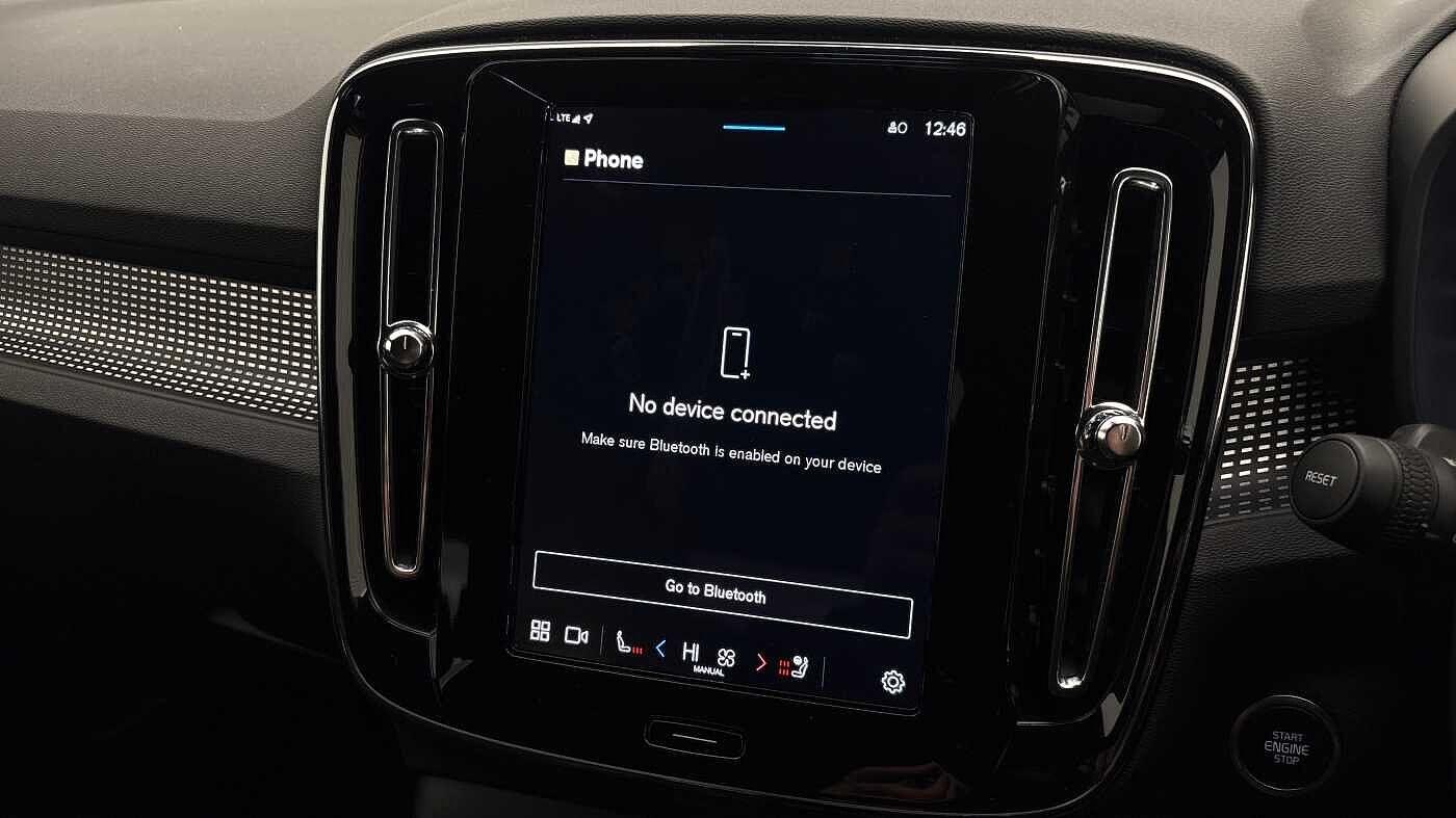 Used Volvo XC40 2025 for sale - 77363756: Photo 37