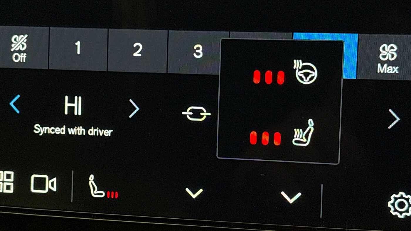 Used Volvo XC40 2025 for sale - 77363756: Photo 40