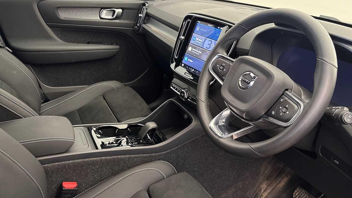 Used Volvo XC40 2025 for sale - 77363756: Photo 9