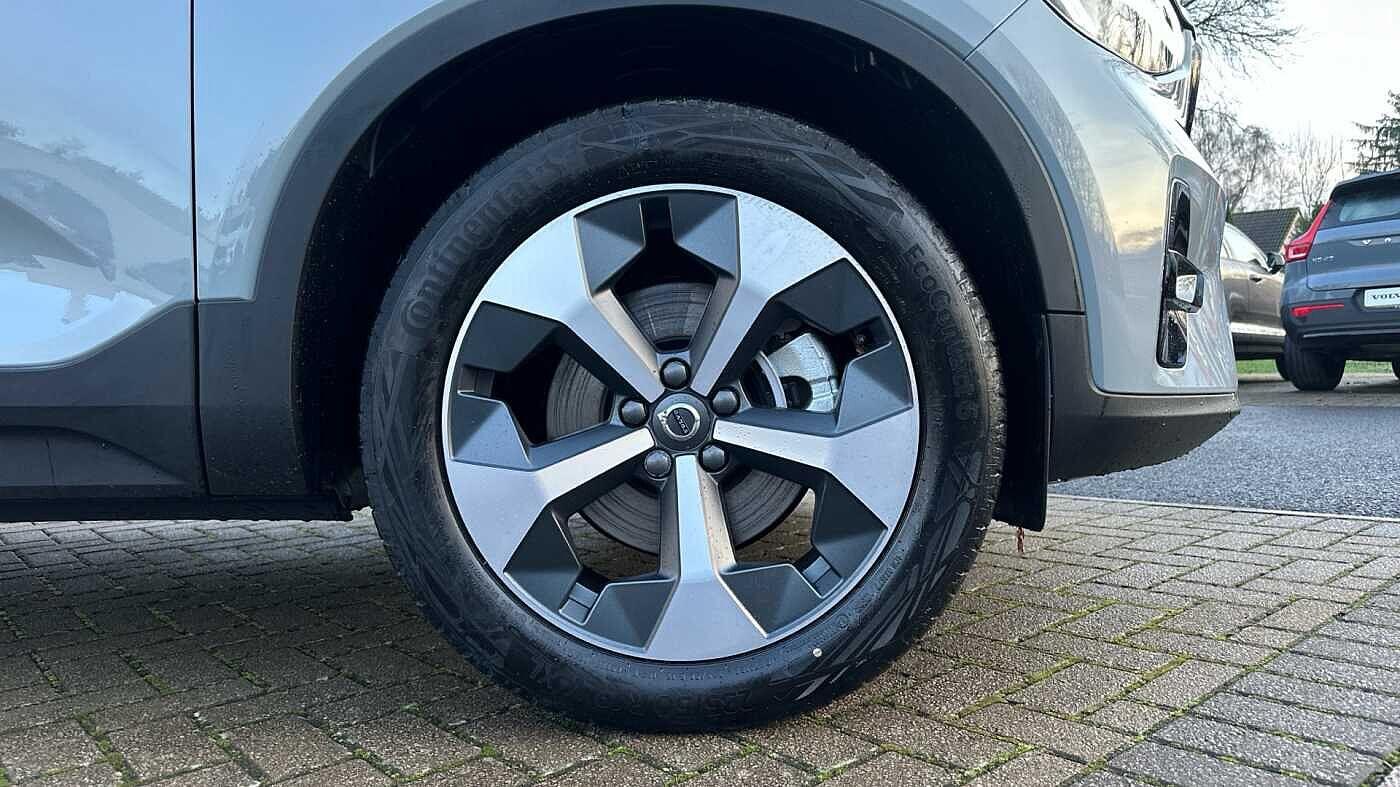 Used Volvo XC40 2025 for sale - 77363755: Photo 11