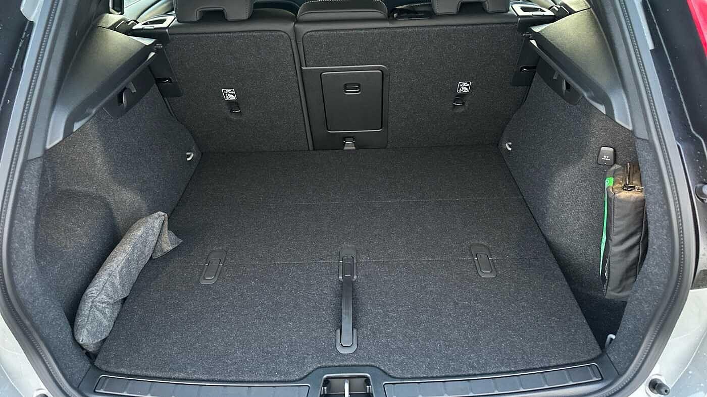 Used Volvo XC40 2025 for sale - 77363755: Photo 15