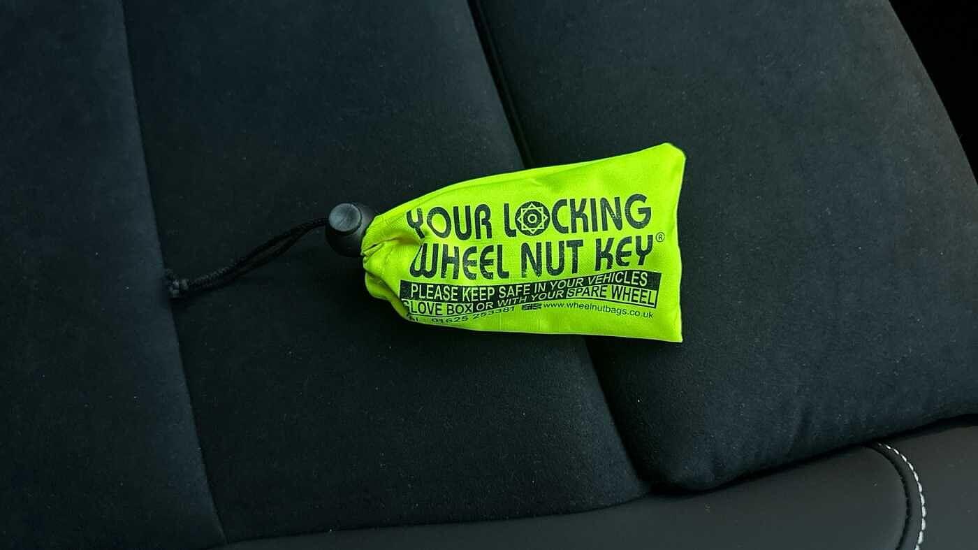 Used Volvo XC40 2025 for sale - 77363755: Photo 16