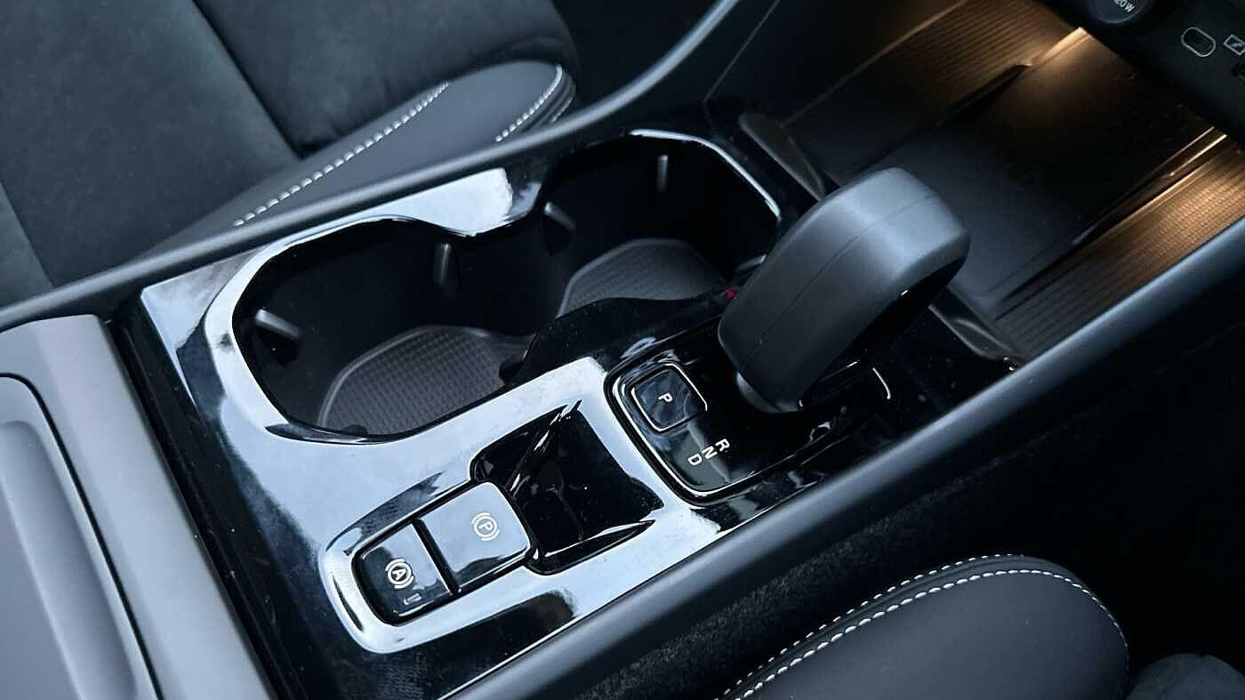 Used Volvo XC40 2025 for sale - 77363755: Photo 24