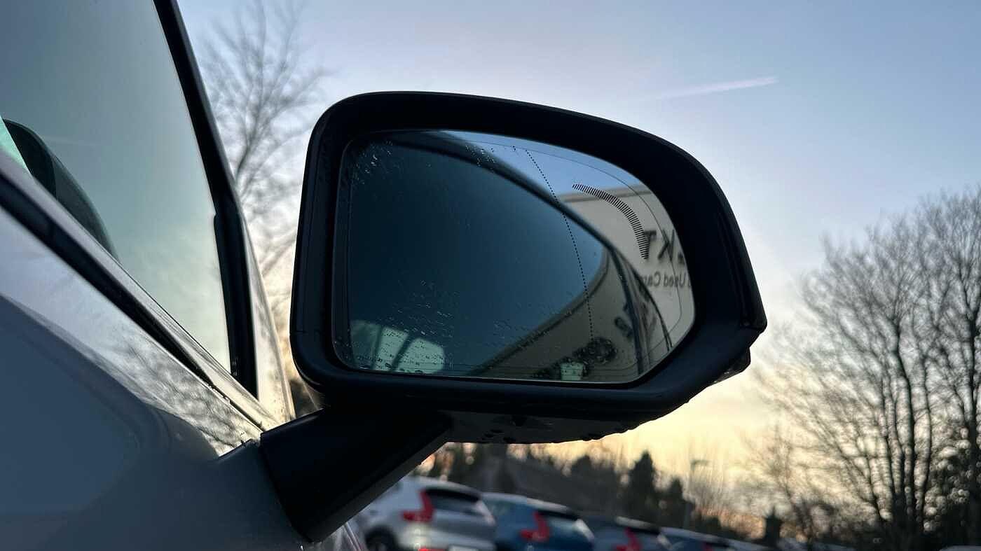 Used Volvo XC40 2025 for sale - 77363755: Photo 34