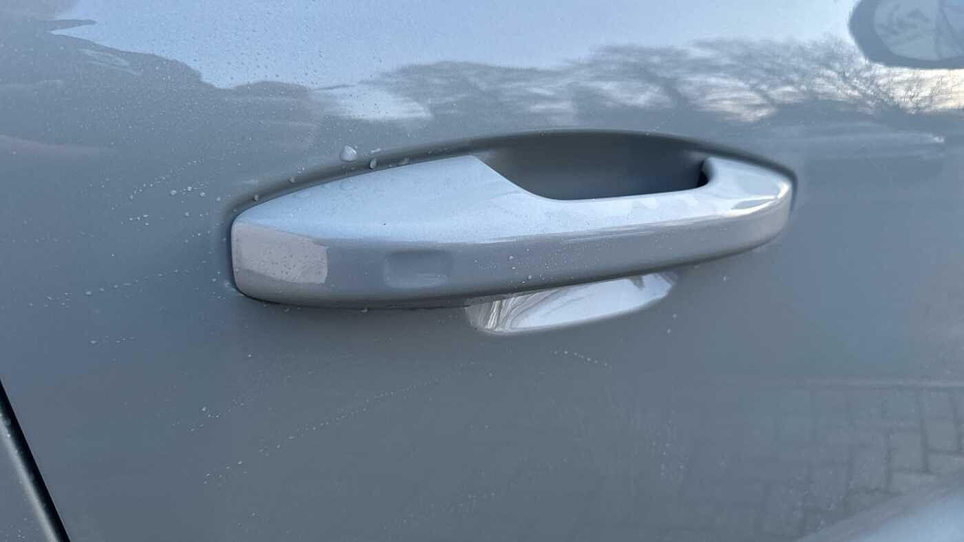 Used Volvo XC40 2025 for sale - 77363755: Photo 35