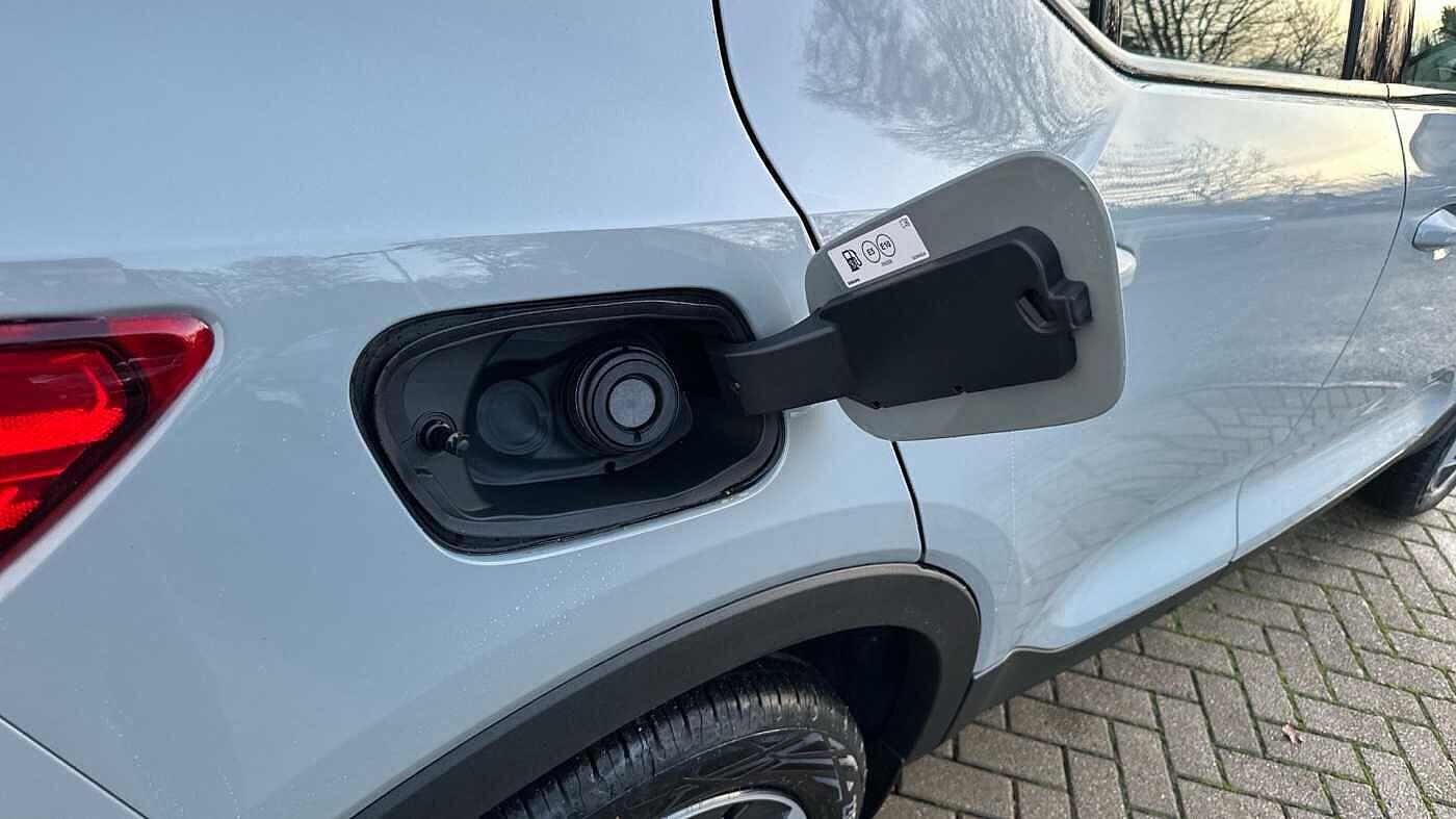 Used Volvo XC40 2025 for sale - 77363755: Photo 36