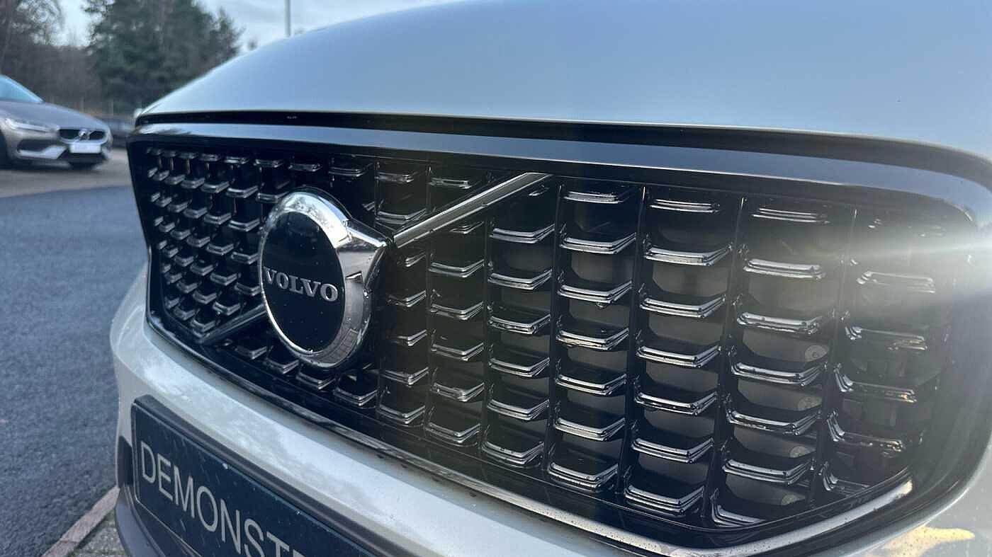 Used Volvo XC40 2025 for sale - 77363755: Photo 41