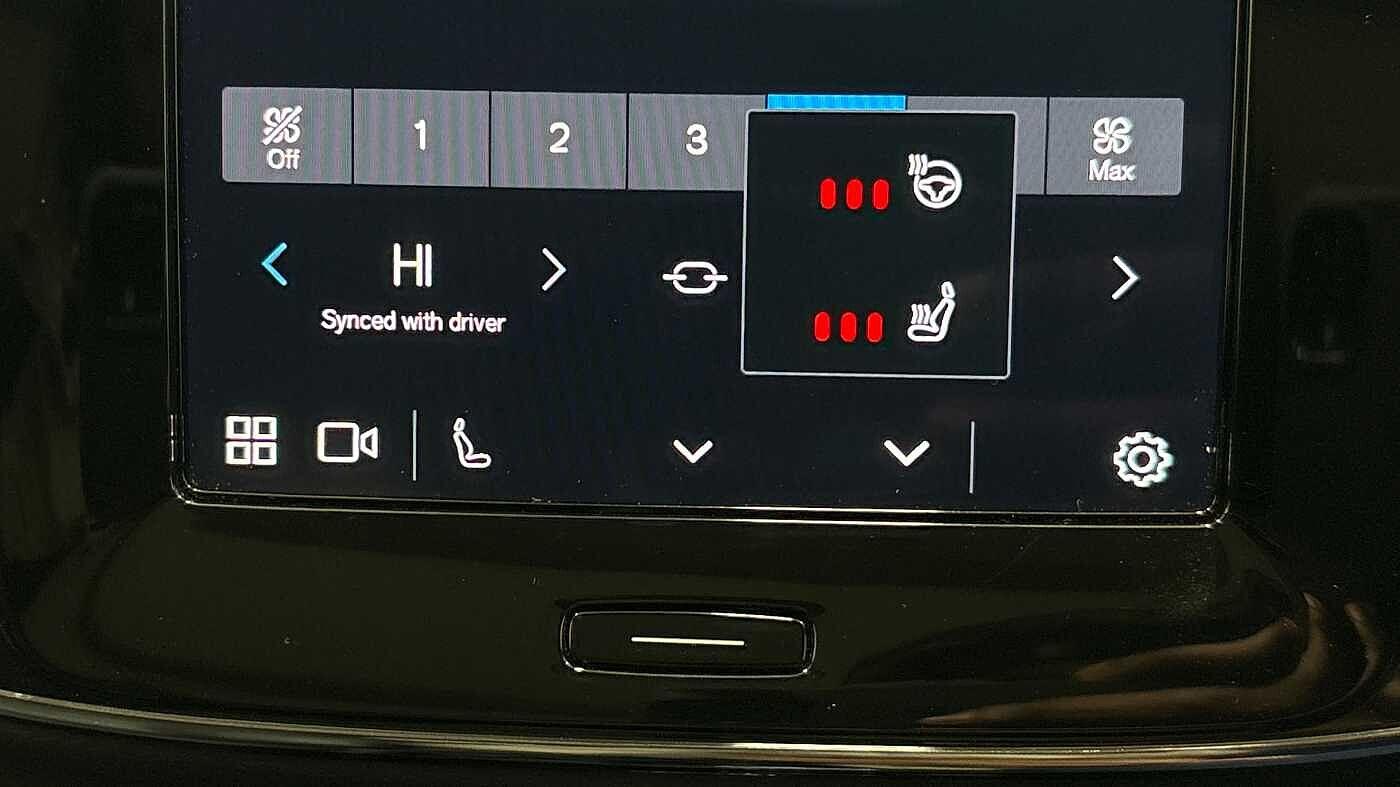 Used Volvo XC40 2024 for sale - 77363742: Photo 41