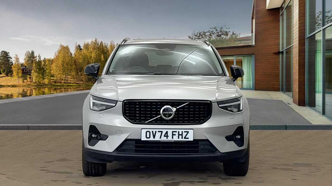 Used Volvo XC40 2024 for sale - 77363742: Photo 8