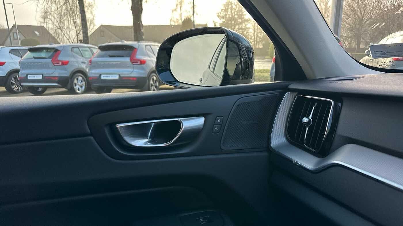 Used Volvo XC60 2024 for sale - 77363734: Photo 30