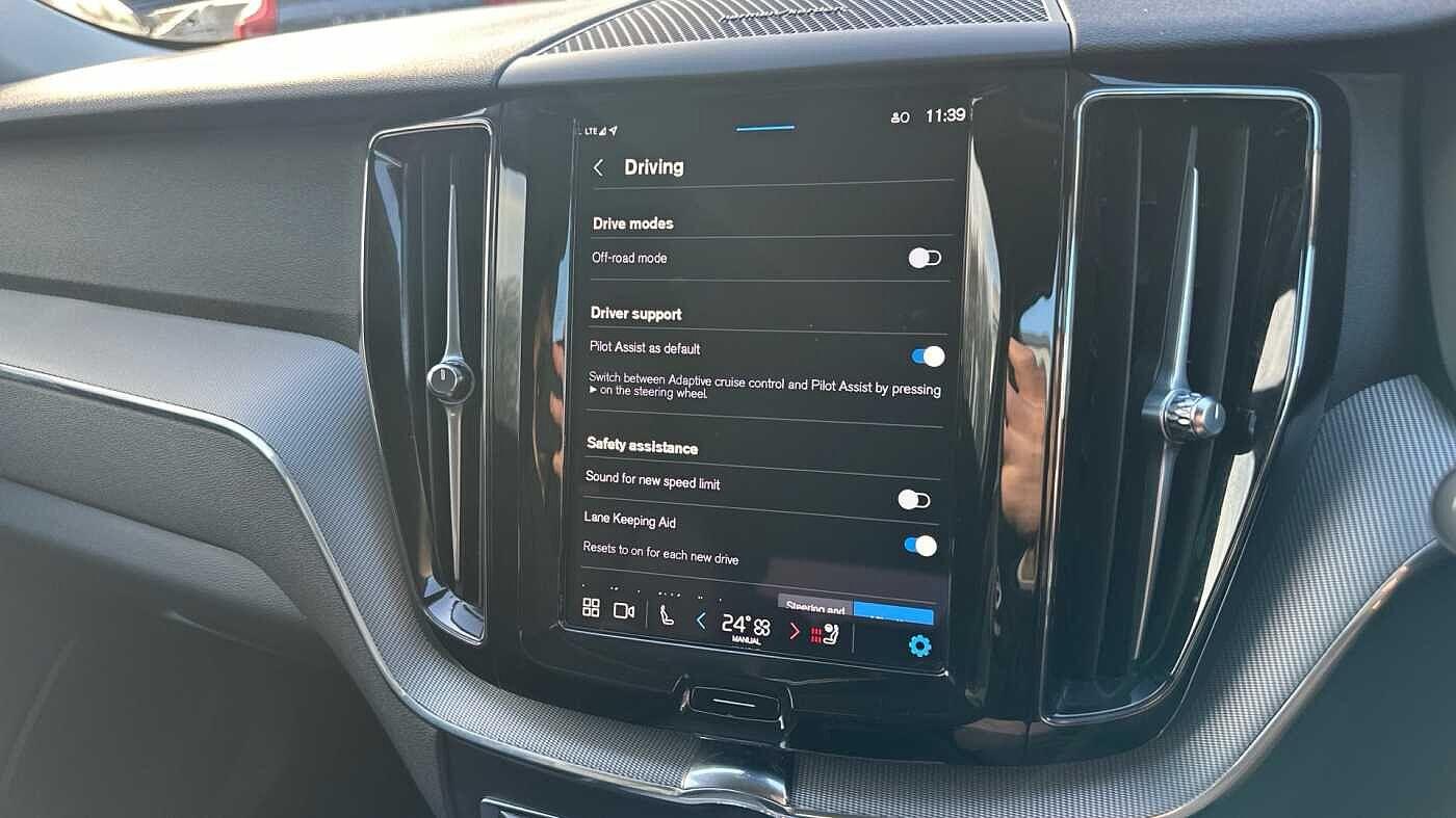 Used Volvo XC60 2024 for sale - 77363734: Photo 33