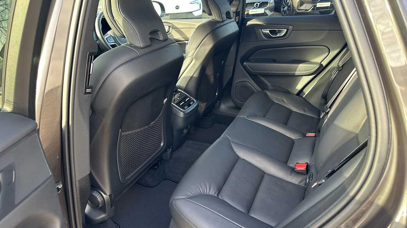 Used Volvo XC60 2024 for sale - 77363734: Photo 8