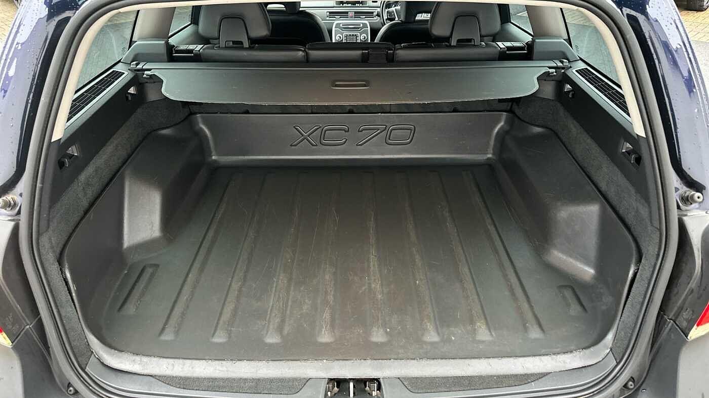 Used Volvo XC70 2016 for sale - 77468217: Photo 15