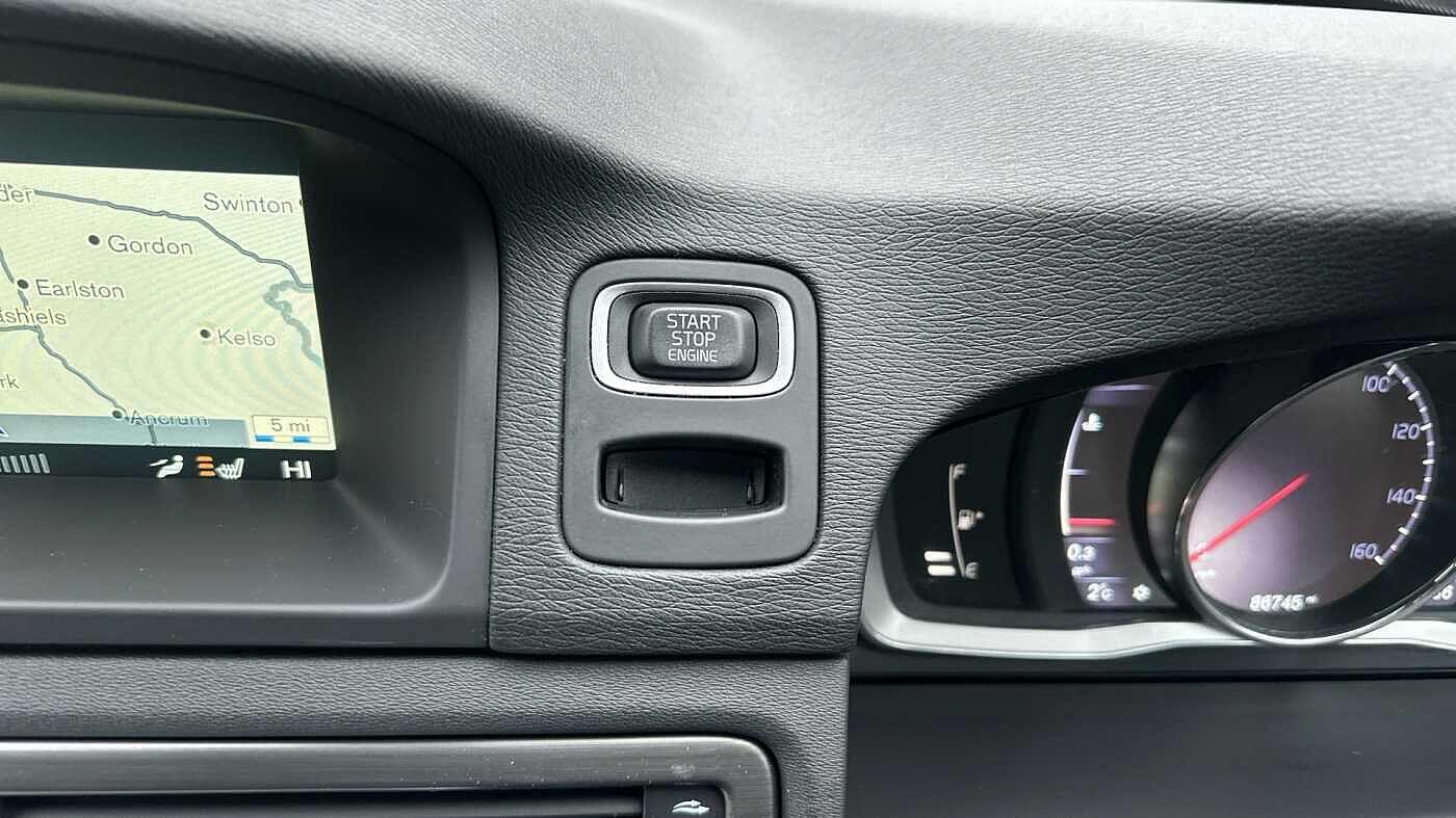 Used Volvo XC70 2016 for sale - 77468217: Photo 27