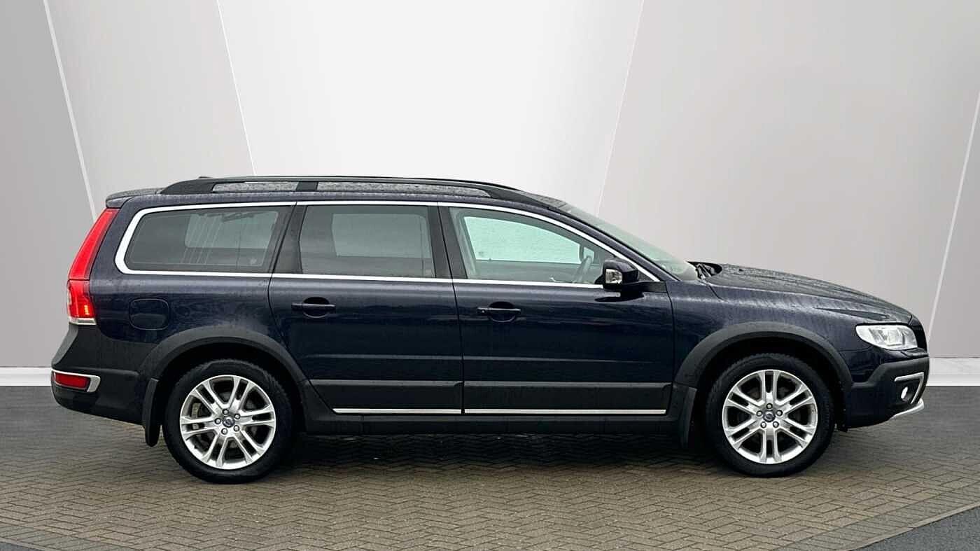 Used Volvo XC70 2016 for sale - 77468217: Photo 3