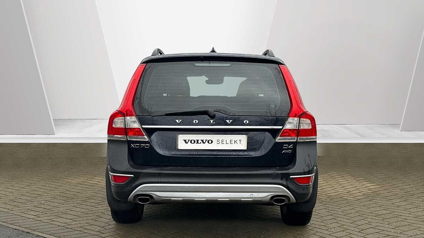 Used Volvo XC70 2016 for sale - 77468217: Photo 9