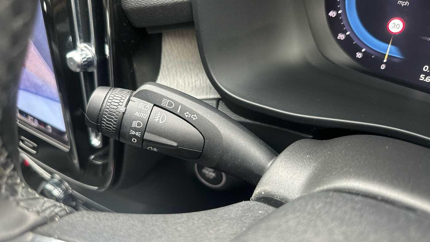 Used Volvo XC40 for sale - 77363765: Photo 20