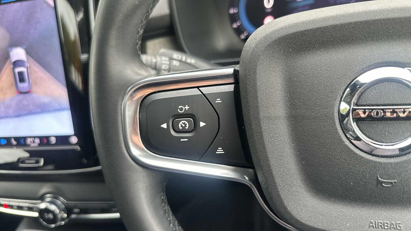 Used Volvo XC40 for sale - 77363765: Photo 21