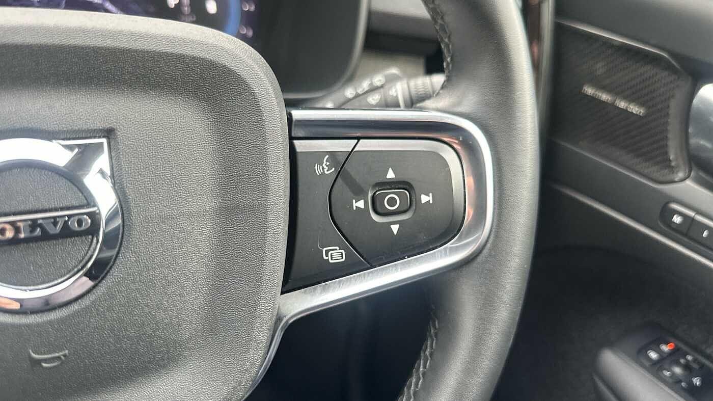 Used Volvo XC40 for sale - 77363765: Photo 22