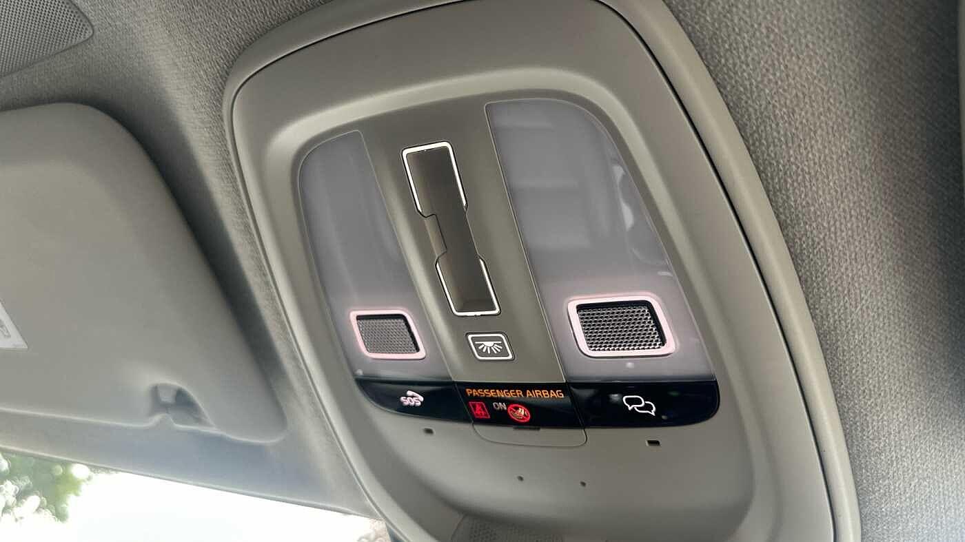 Used Volvo XC40 for sale - 77363765: Photo 28