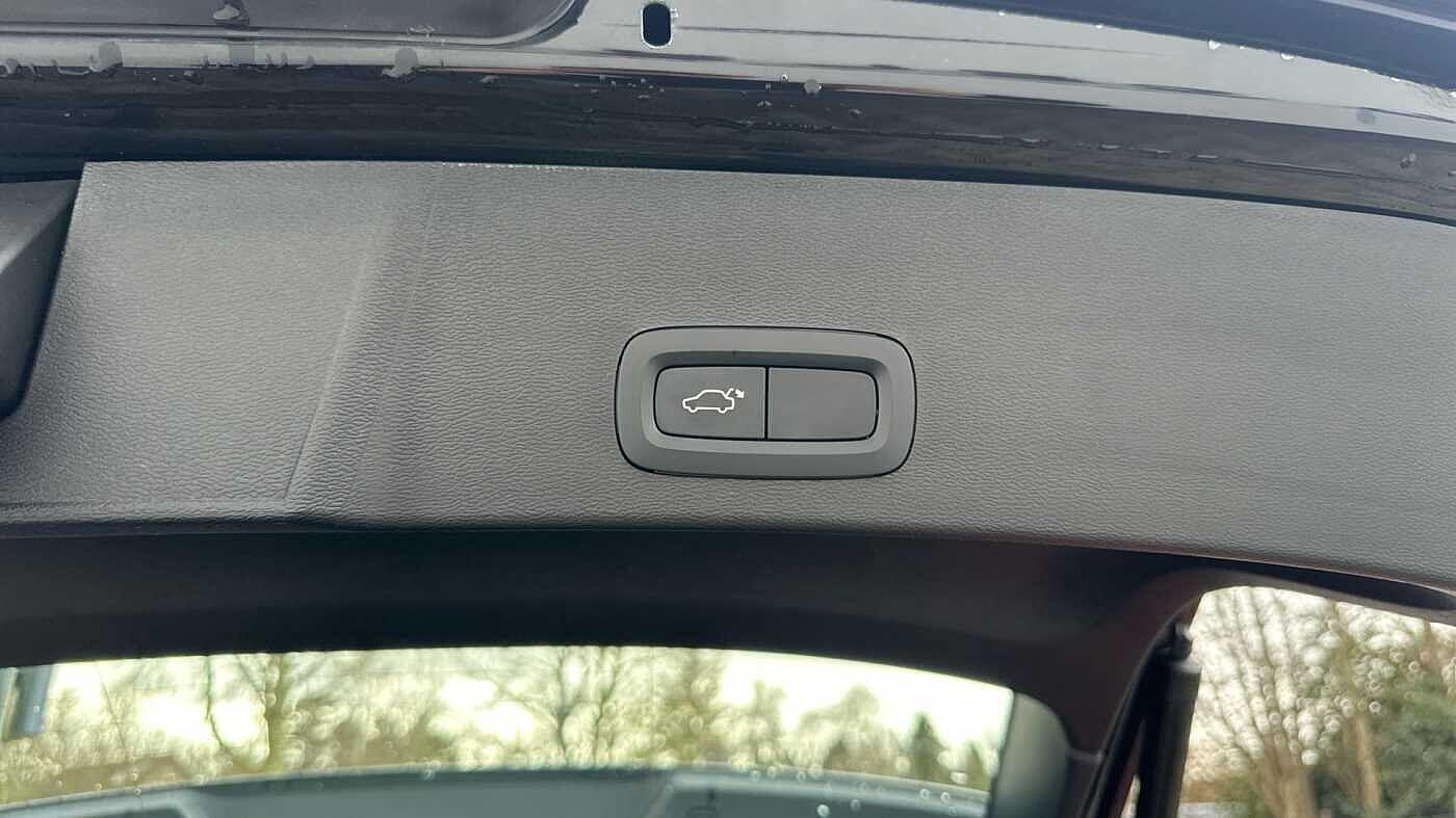 Used Volvo XC40 2020 for sale - 77598243: Photo 43