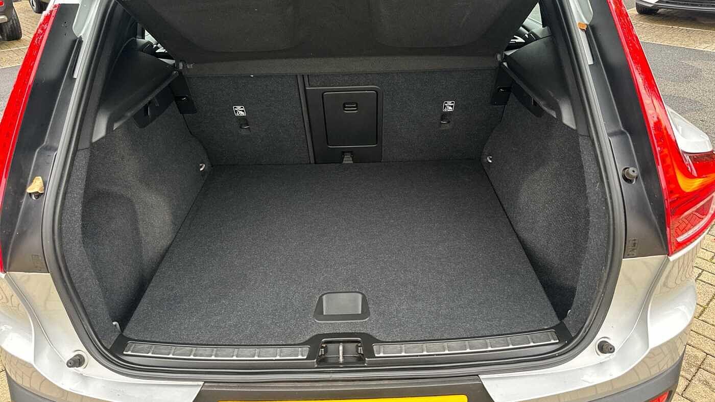 Used Volvo XC40 for sale - 77363740: Photo 15